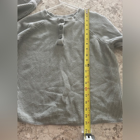 Old Navy Waffle Knit Henley Sweater Medium Green Women’s - Picture 9 of 10